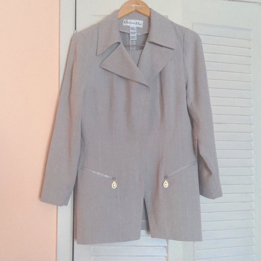 Christian Dior gray skirt suit size 12